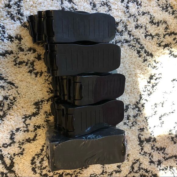 Shoe Slots Adjustable Shoe Organizer, 18 Piece - Picture 2 of 9